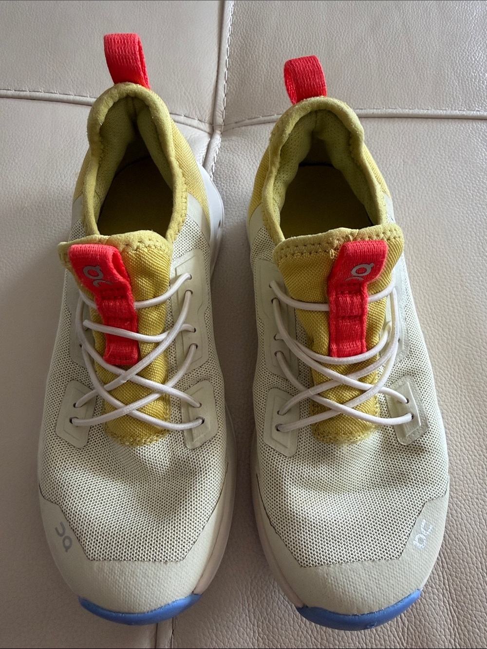 Kids Lightweight Athletic Sneakers in Cream with Yellow and Red Accents